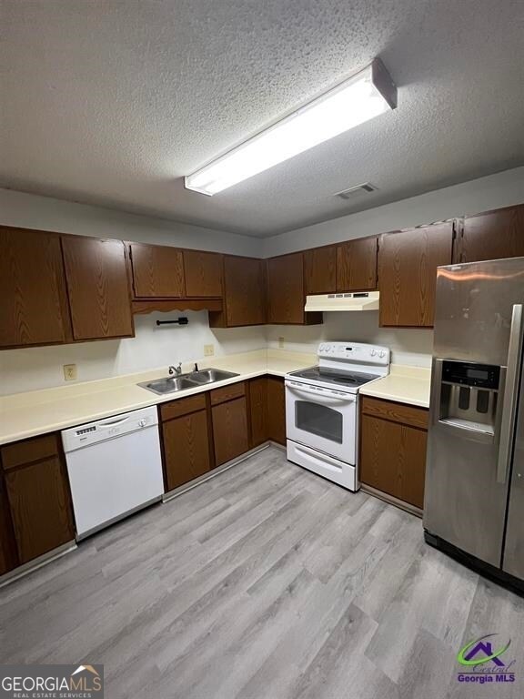 Building Photo - 288 Somerset Dr