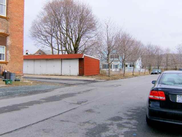 Building Photo - 600 Second Ave