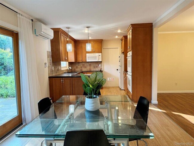 Foto del edificio - 40 Seabrook Ln