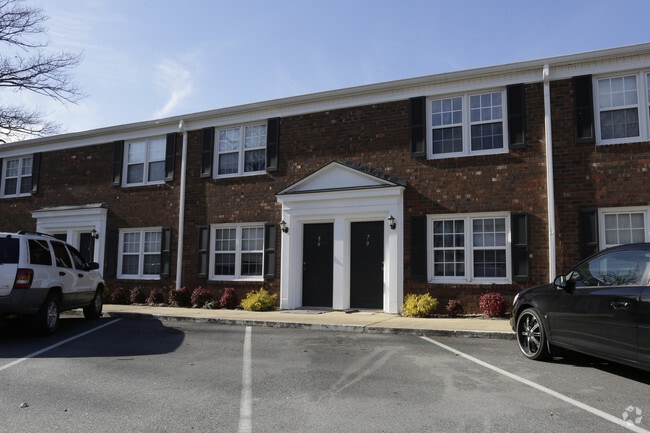 Addison Townhomes Apartments - 104 Watson Rd Taylors, SC | Apartments.com