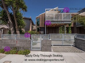 Building Photo - 106 Surfside Ave