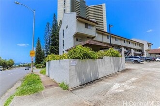 Building Photo - 98-282-282 Kaonohi St