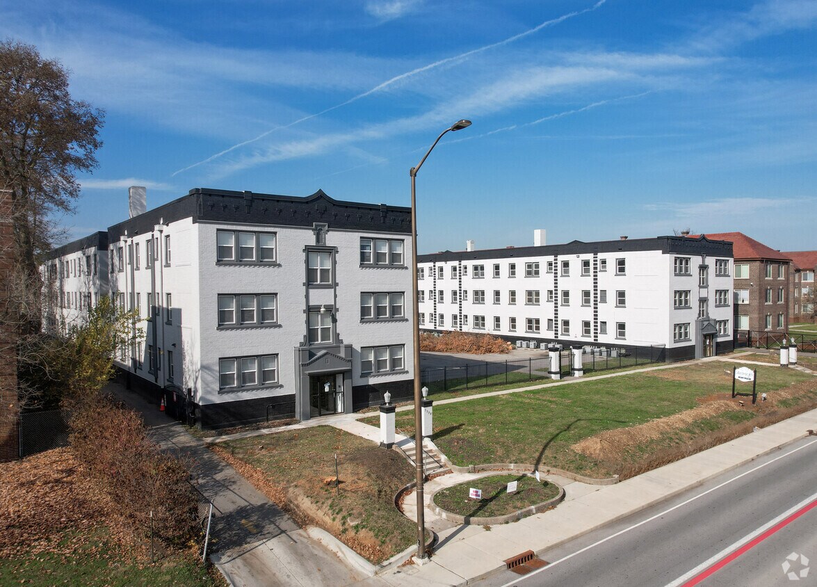 Foto principal - Magnolia Living - 3330-3340 N. Meridian St.