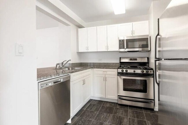 Foto del edificio - 2 bedroom in NEW YORK NY 10013