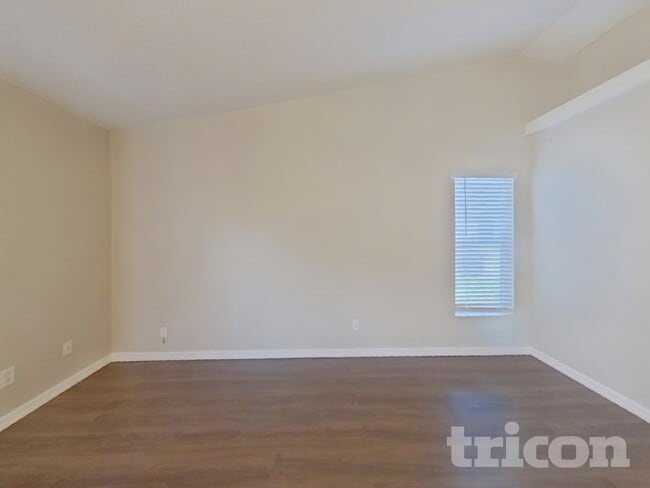 Building Photo - 15115 Margaux Dr