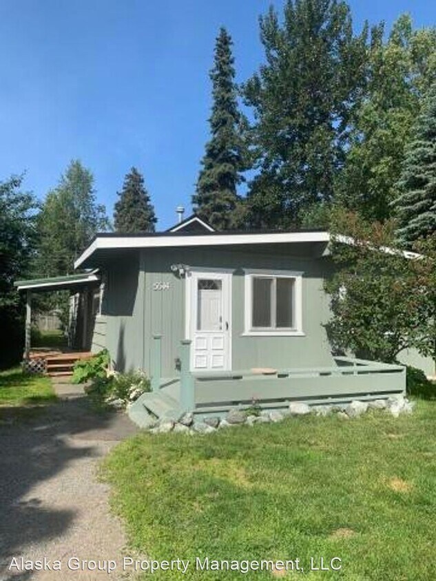 2 br, 1 bath House 5514 Cope St House for Rent in Anchorage, AK