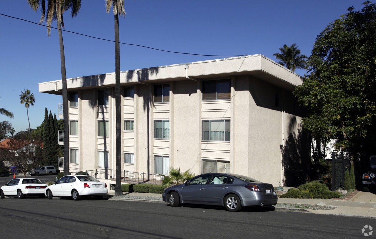 Primary Photo - 3003 1st Ave