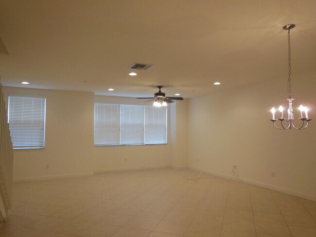 Foto del edificio - 1717 Borrego Way
