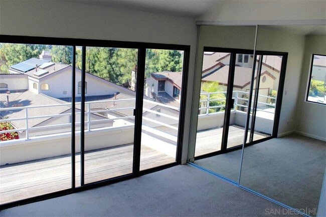 Balcón de la sala de estar - 11422 Madera Rosa Way