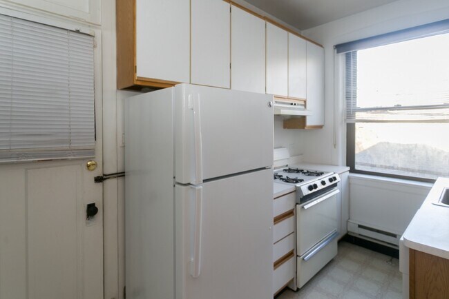 Foto del edificio - 1312 Oak Ave
