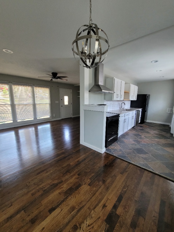 Foto del edificio - 4981 Crowe Dr SE