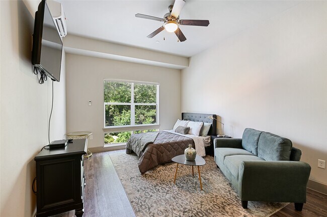 Foto del edificio - 2411 Fondren Rd