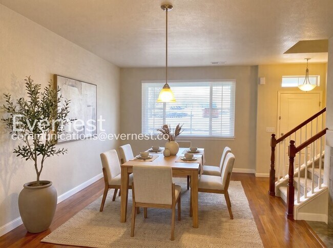 Foto del edificio - 9086 E Phillips Ln