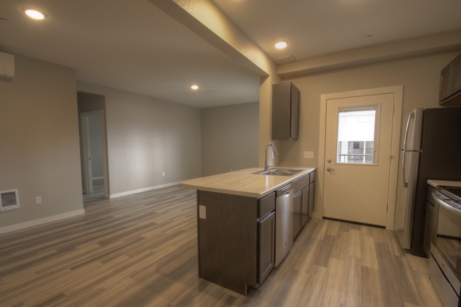 Living/Kitchen - 830 Crestmont Way