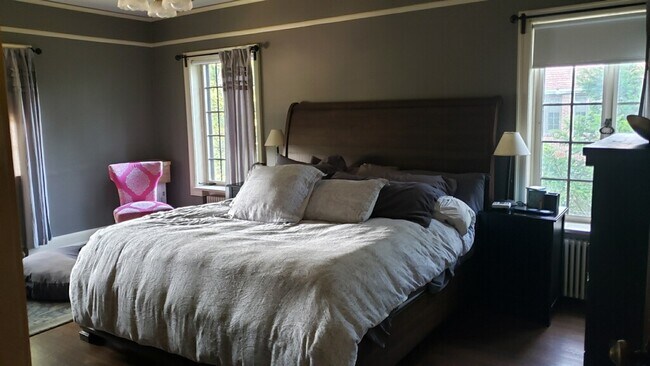 Primary BR - 2574 N Terrace Ave