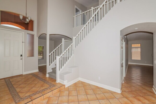 Foto del edificio - 10757 W Angels Ln