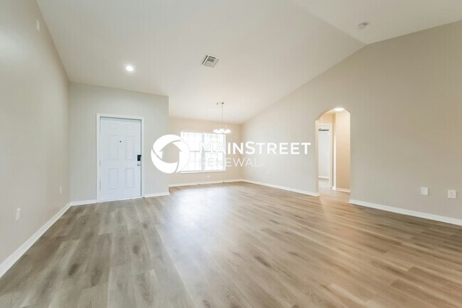 Foto del edificio - 3 Bedroom Pet-Friendly Home in Lehigh Acres, FL with Main Street Renewal