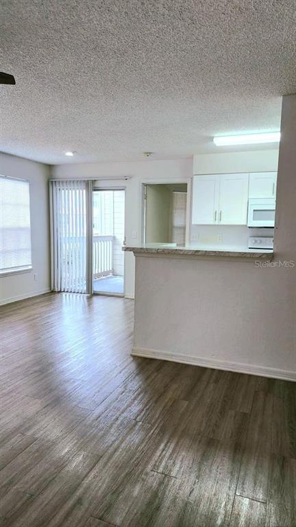 Foto del edificio - 1075 S Hiawassee Rd