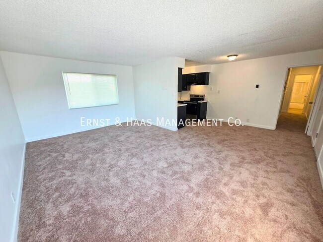 Foto del edificio - 240 E Burnett St