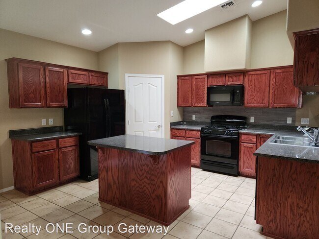 Foto del edificio - 3 br, 2 bath House - 3060 S Ragen Dr