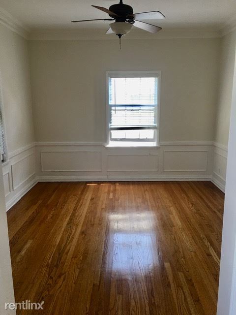 Building Photo - 115 1/2 N Harper Ave