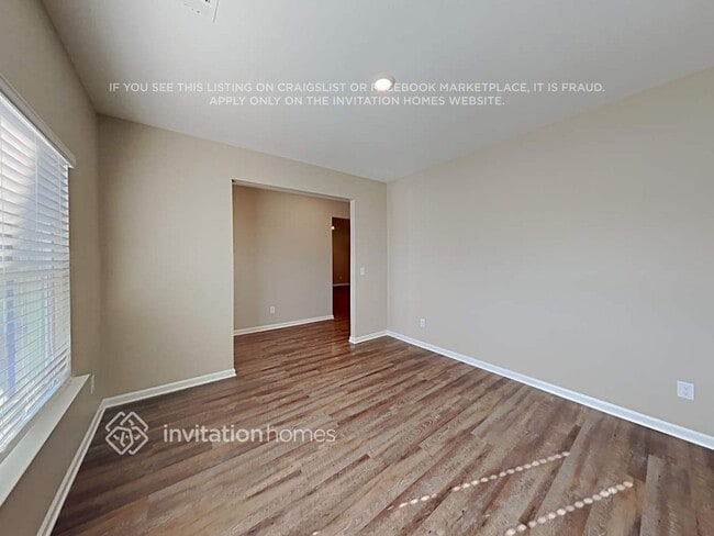 Building Photo - 457 Samara Ct