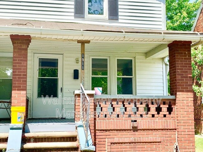 Foto del edificio - 1911 E 34th St