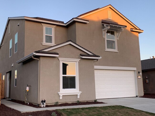 Foto del edificio - A Must see!  Apply to schedule viewing