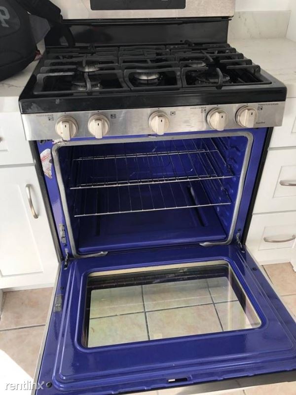 Foto del edificio - 12349 Oxnard St