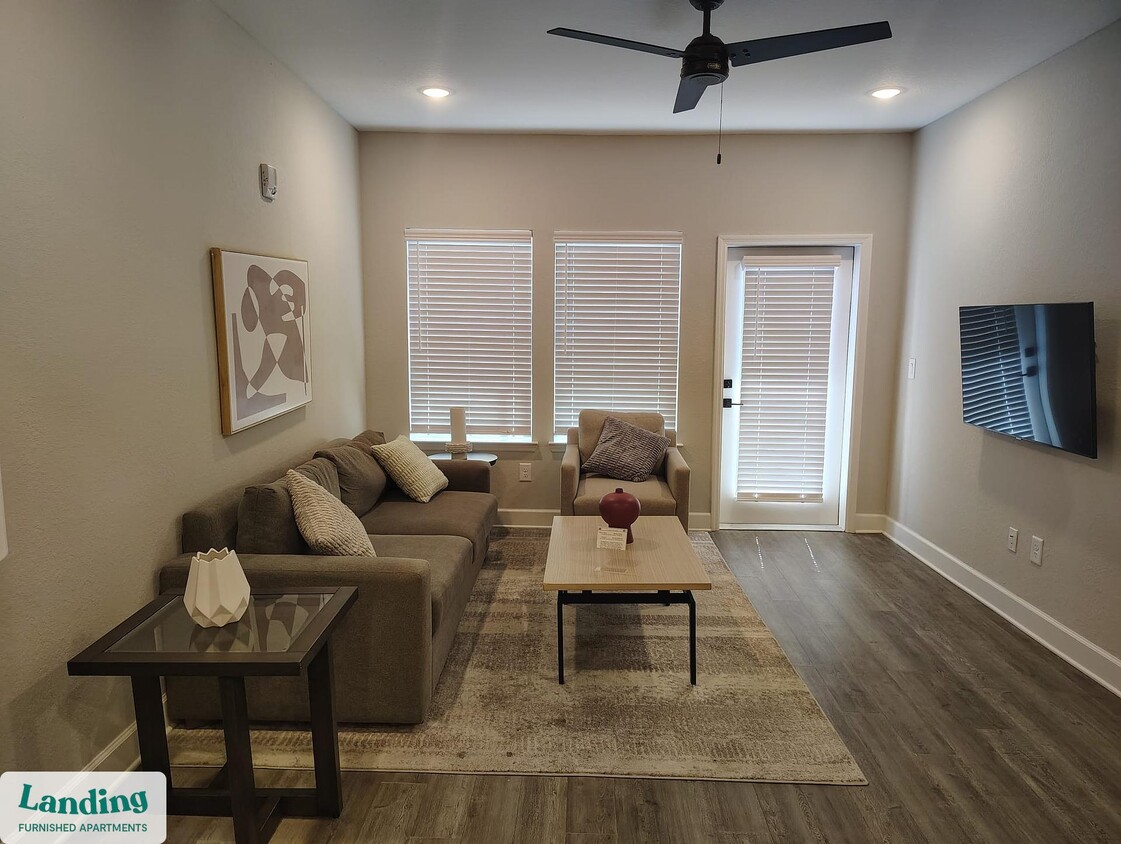 Foto principal - 120 NW 148th Terrace