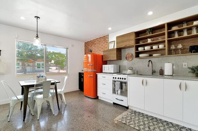 Foto del edificio - 430 N K St