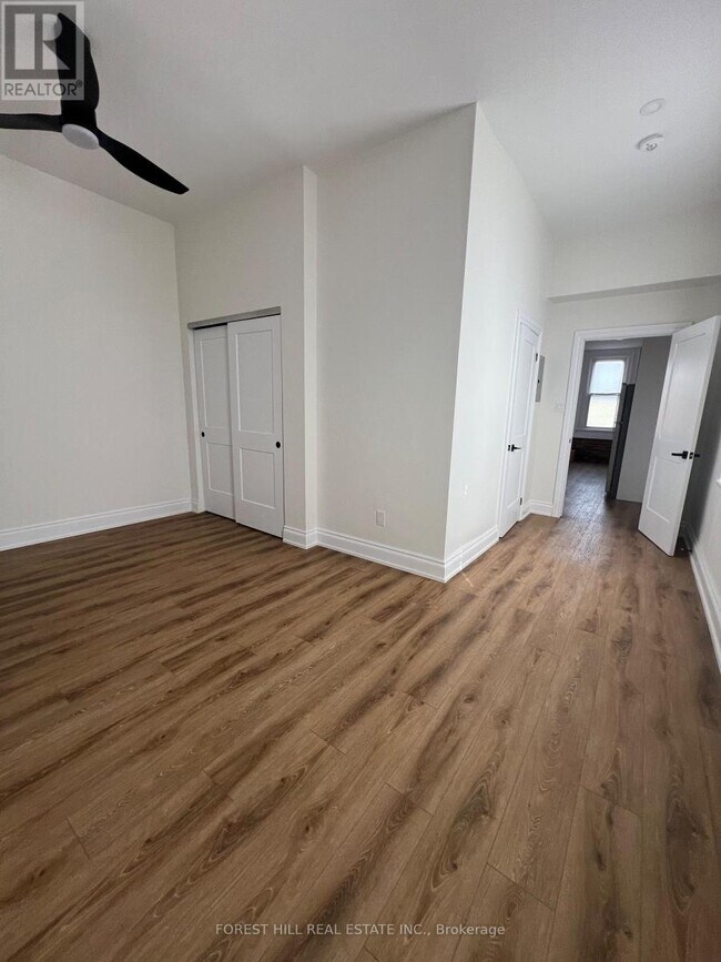 Building Photo - 8 Essa Rd