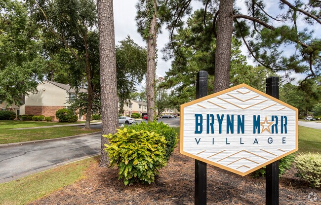 Foto del edificio - Brynn Marr Village