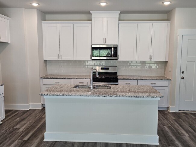 Foto del edificio - 224 Lanyard Ln