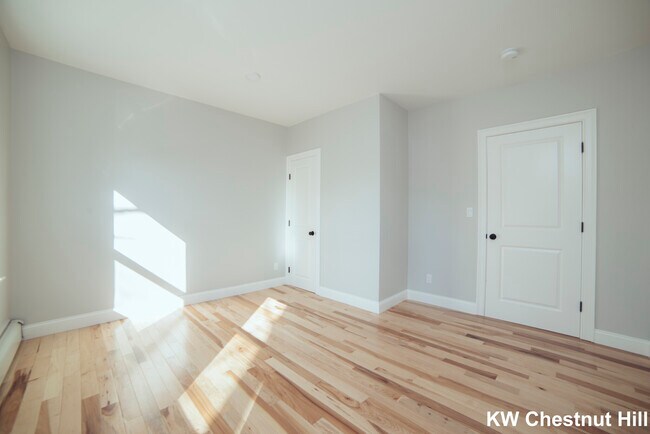 Building Photo - 25 Edison Grn