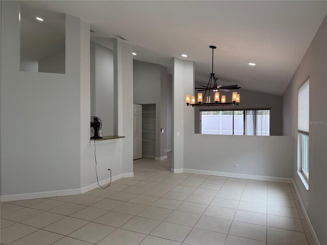 Foto del edificio - 6409 Golden Leaf Ct