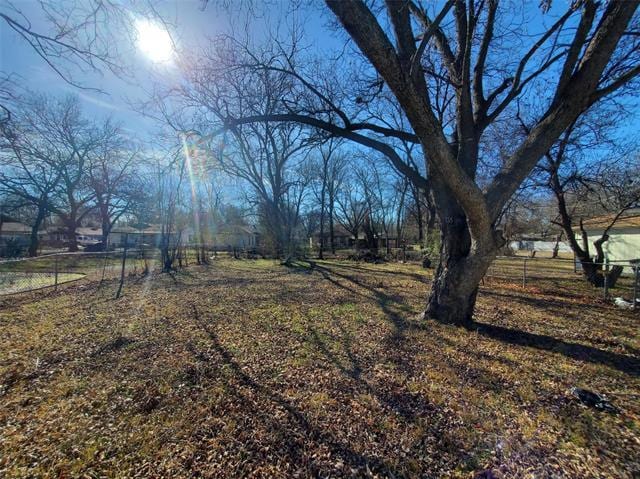 Foto del edificio - 8706 Cardella Ave