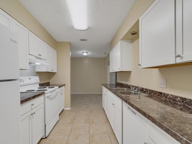 Foto del edificio - 1166 SE Preston Ln