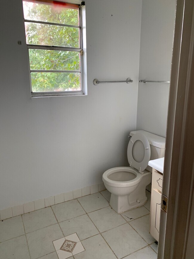 Foto del edificio - Your Dream Home Awaits in a Charming 3-Bedroom Oasis!