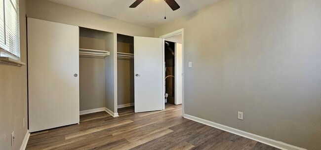 Building Photo - 5462-5462 Misty Ln