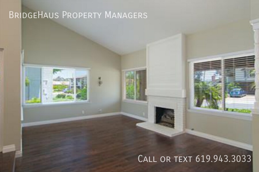 Primary Photo - ENJOY A GREAT VIEW from this impeccably ma...