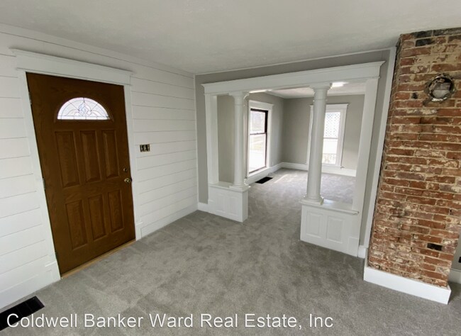 Building Photo - 2 br, 1.5 bath House - 234 Pleasant Street