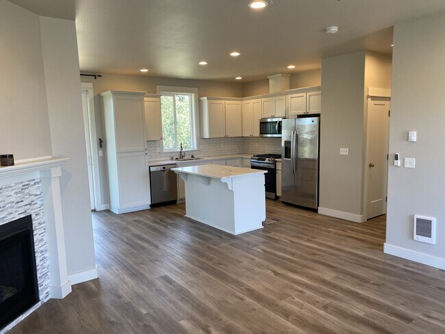 Foto del edificio - 1266 Fairwood Dr SW