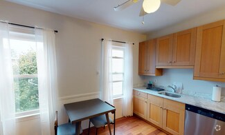 Building Photo - 26 Taft St