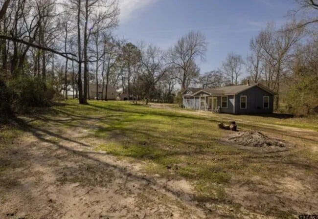 Building Photo - 10607 FM 2767