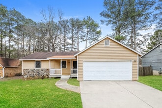 Building Photo - 9370 Woodloop Ct