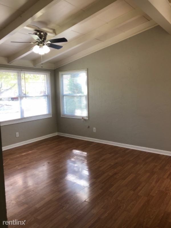 Building Photo - 3 br, 1 bath House - 1549 Jacana Dr