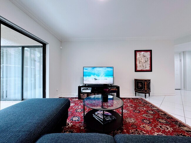 Building Photo - 5520 Coach House Cir