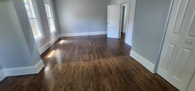 Foto del edificio - 1462 Stokes Ave SW