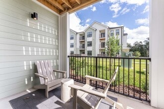 Building Photo - Evolve Grove Park